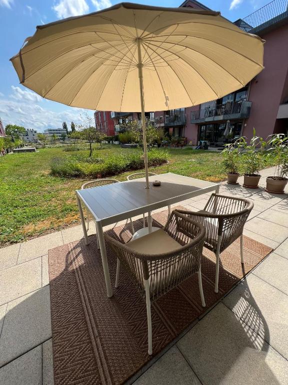 Urban Lodges - Studio Apartments am Seerhein - Appartement Avec Terrasse