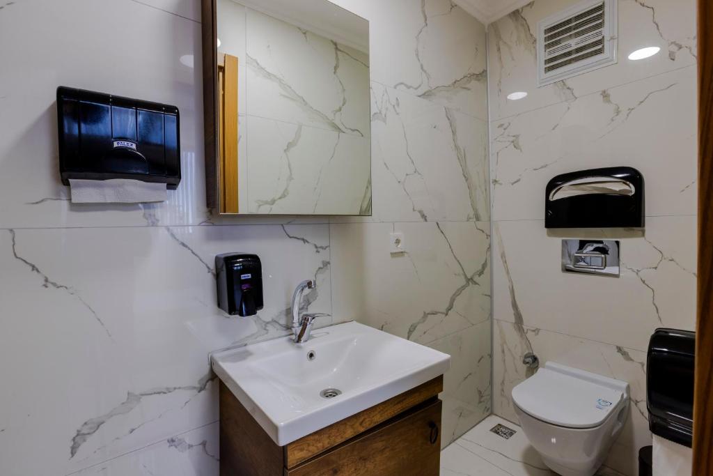 ACAR AIRPORT +PLUS - Triple Room