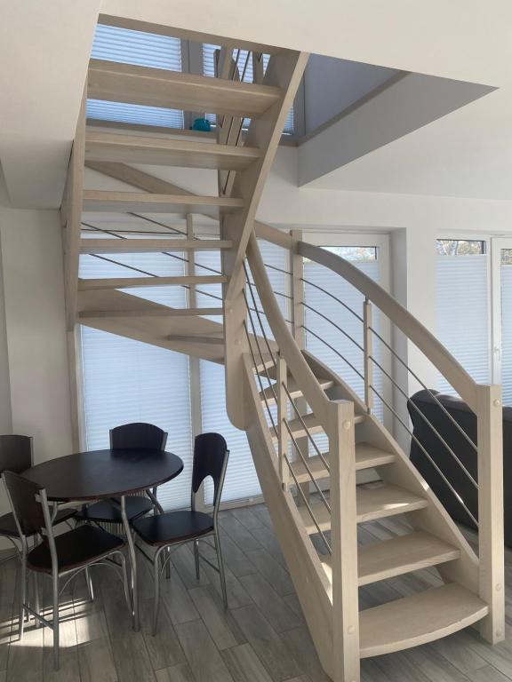 Posezení v ubytování Apartamentowiec Amon przy plaży 16 i 19