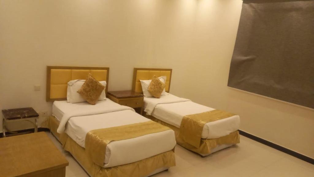 Quiet Rooms 1 - Housity