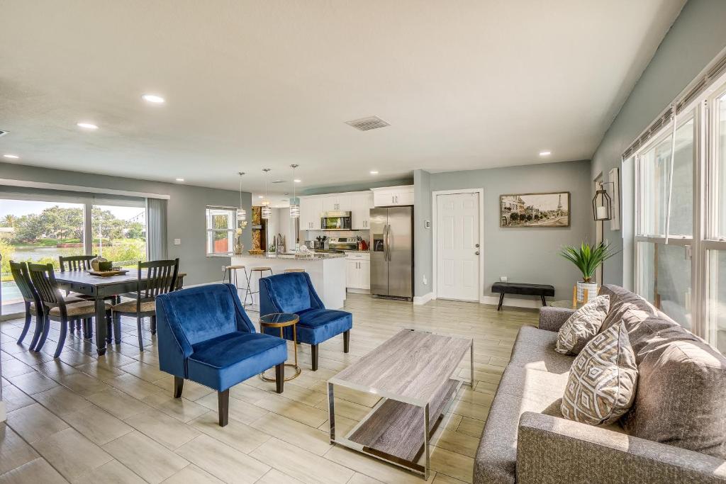 Poolside Paradise Port Richey Retreat with Patio!, Port Richey (updated prices 2024)
