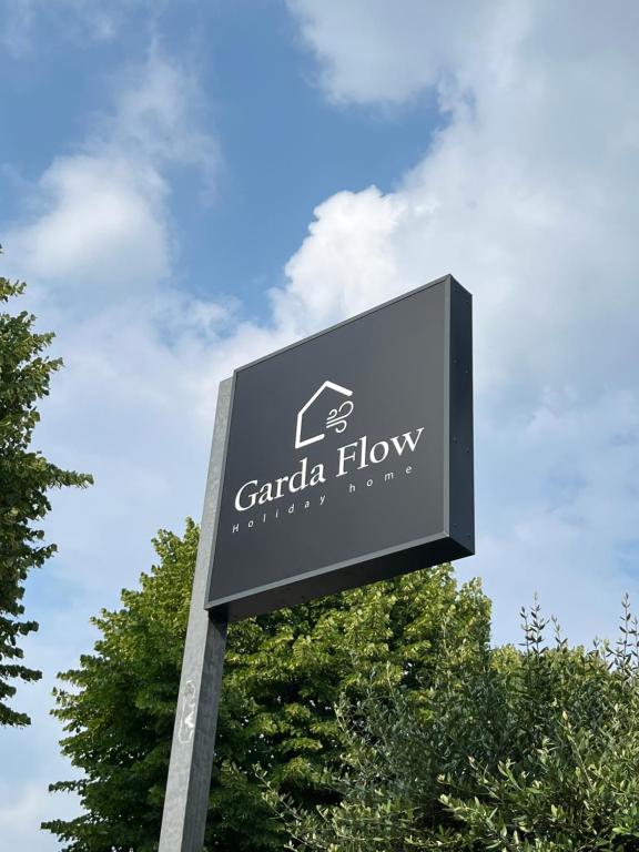 Certifikát, hodnocení, plakát nebo jiný dokument vystavený v ubytování Garda Flow Holiday Home