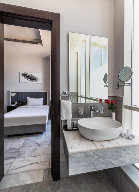 NOVOTEL الرياض الصحافة