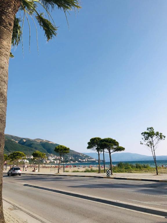 Sea View Studio - Image 5