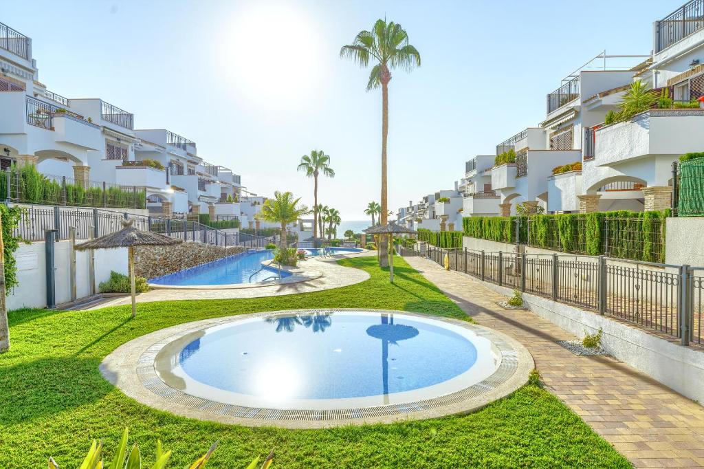 Apartamentos Sunny apartments in La Mata, Azul Beach 2 en Torrevieja, Comunidad Valenciana