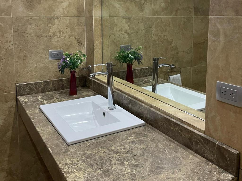 Hotel Camino del Bosque Atlixco & Golf Par 3 - Deluxe King Room