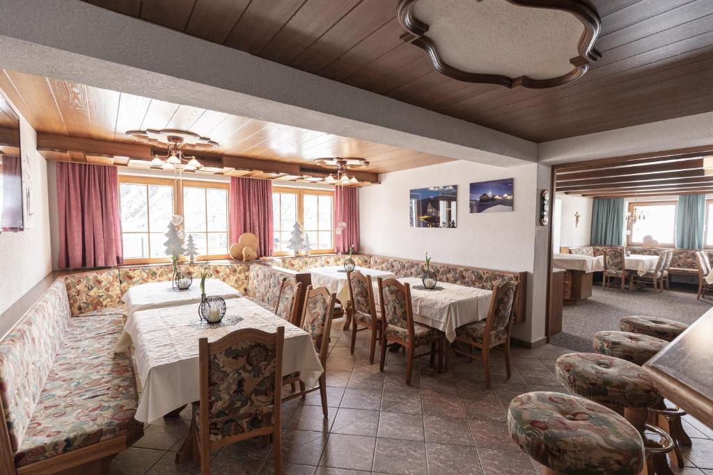 Posezení v ubytování Hotel Garni Birkhahn