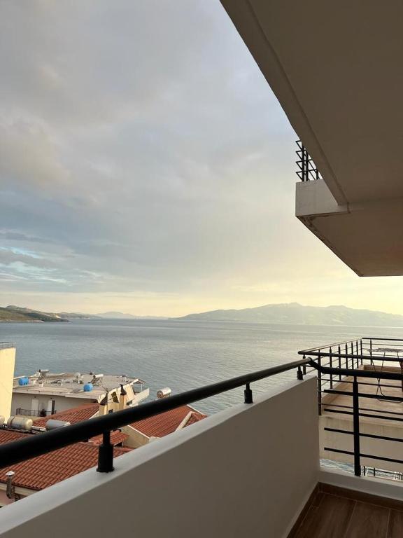 Lulo's Apartment with Sea View - Image 6