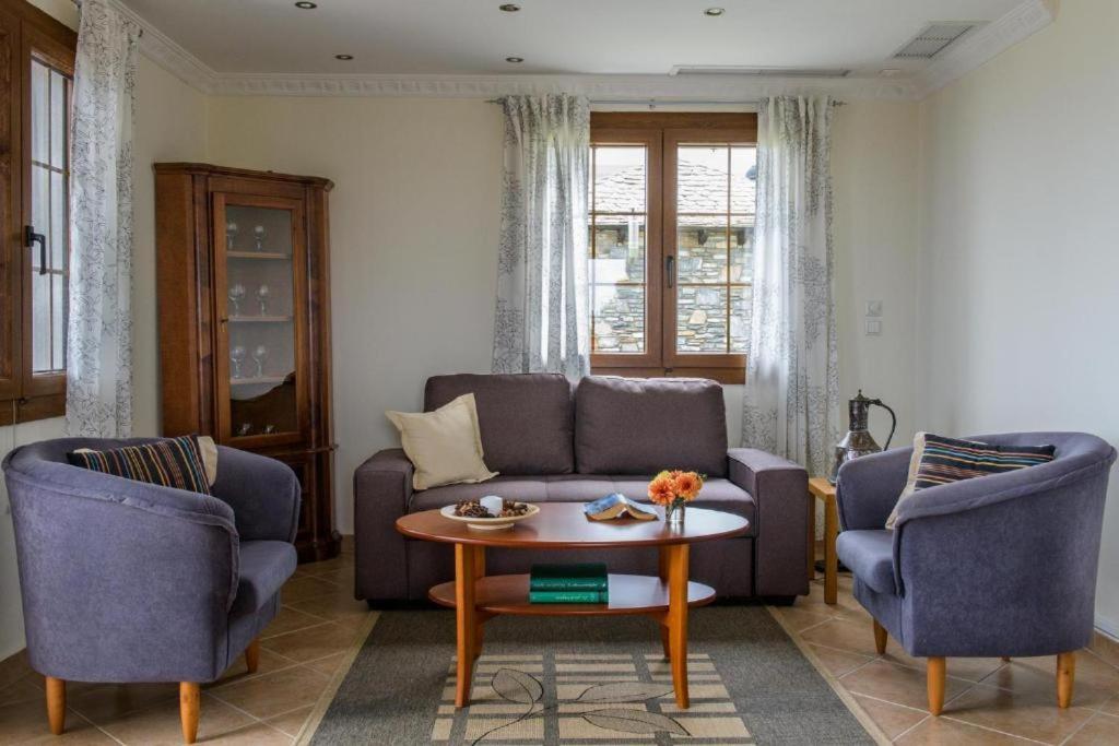 Posezení v ubytování Olympus Pantheon Luxury Villas