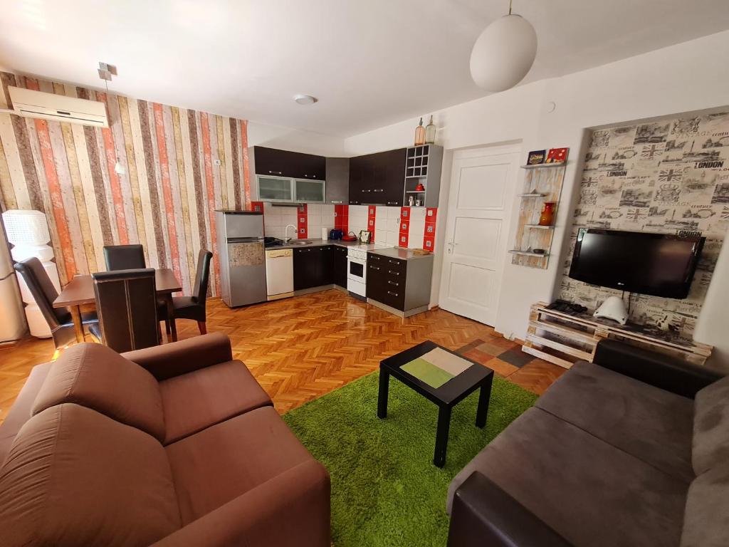 Apartment Eleven, Niš, Serbia - Booking.com