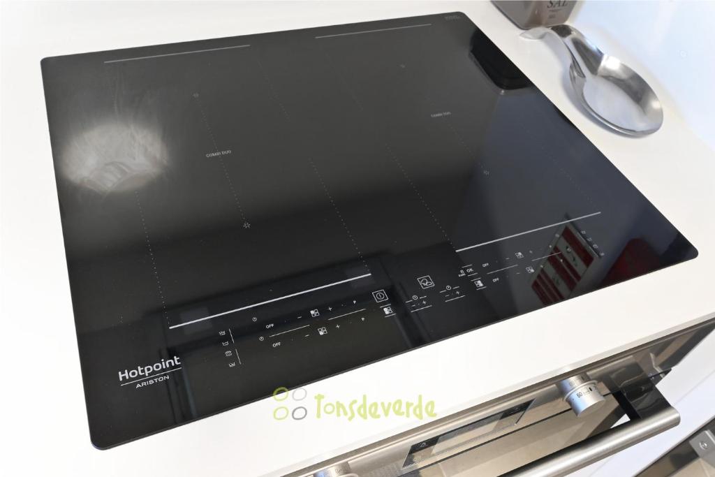 whirlpool - Plaque induction Whirlpool WLB5860AL - Table de