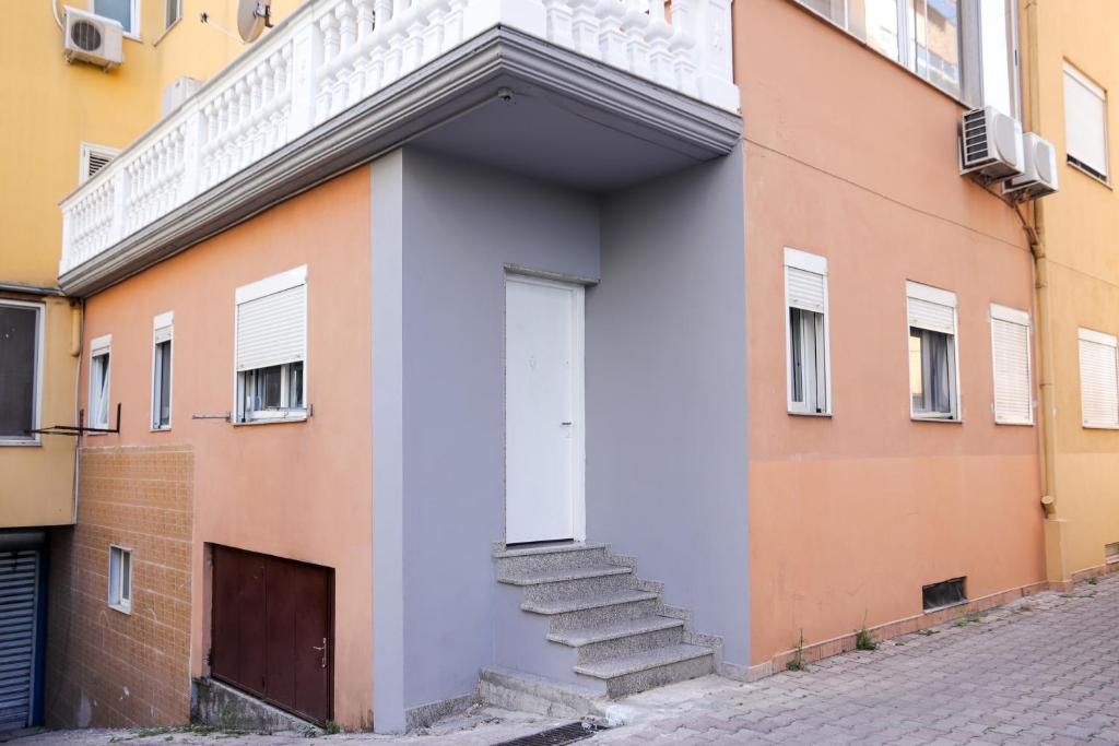 Blue Apartments - Image 5