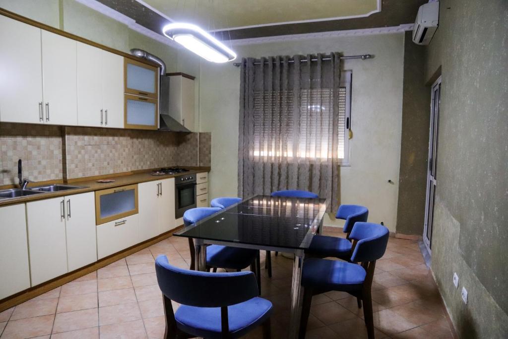 Blue Apartments - Image 3