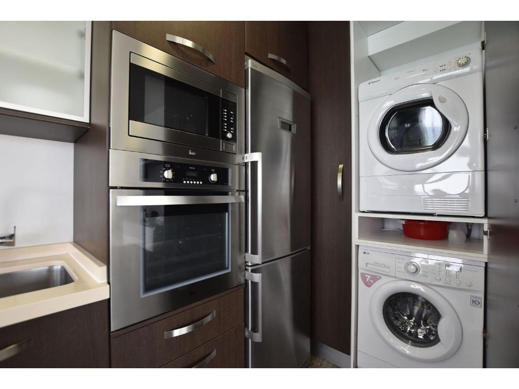 A kitchen or kitchenette at Belvilla by OYO Son Baulo