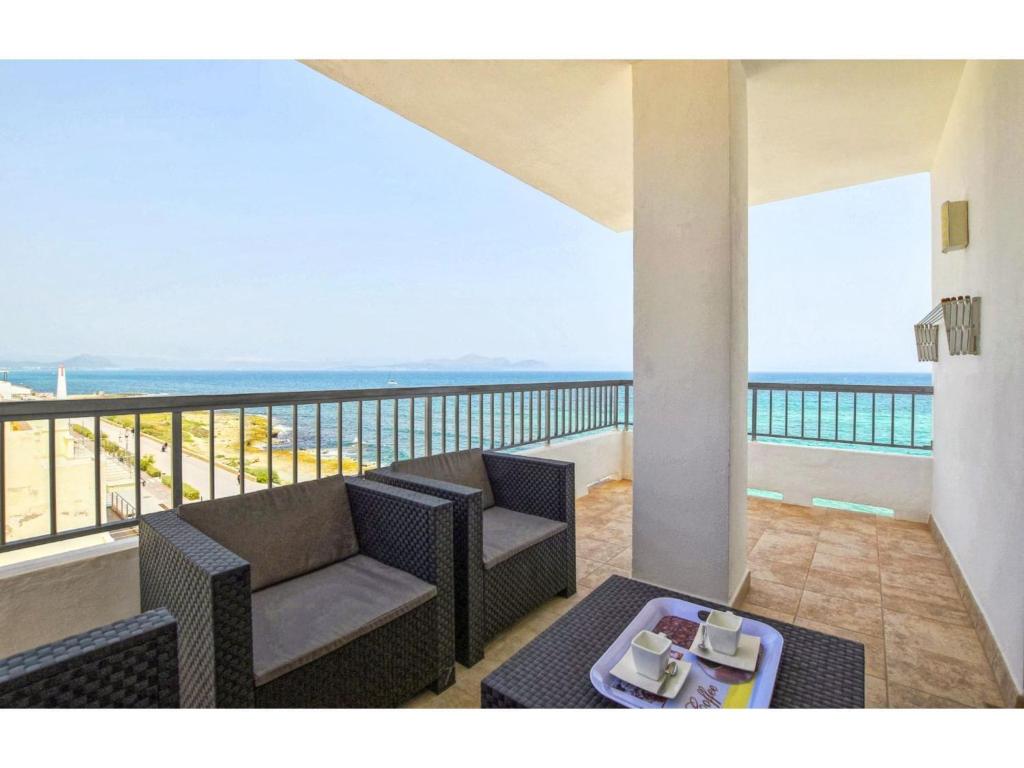 A balcony or terrace at Belvilla by OYO Son Baulo