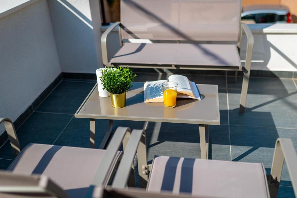 Гостиная зона в CITY BREAK Studio apartments