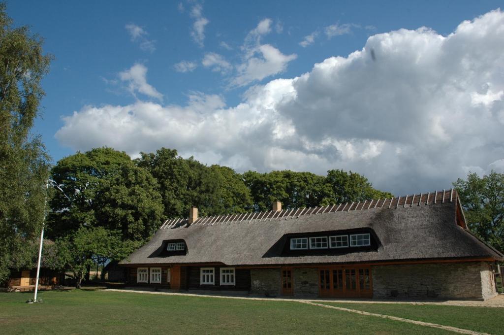 Gallery image of Pulga Holiday Complex in Nässuma