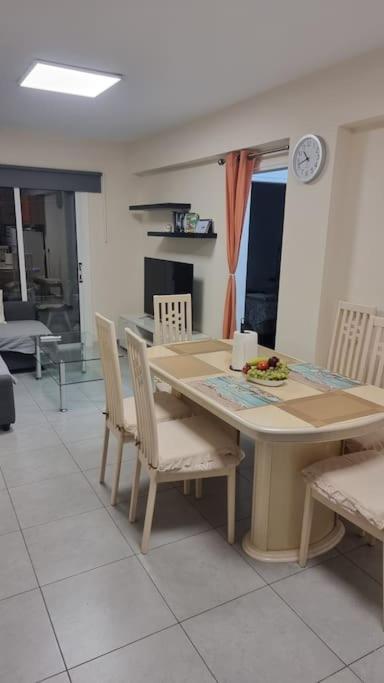 Kuchyň nebo kuchyňský kout v ubytování Mezzarina apartment ayia napa