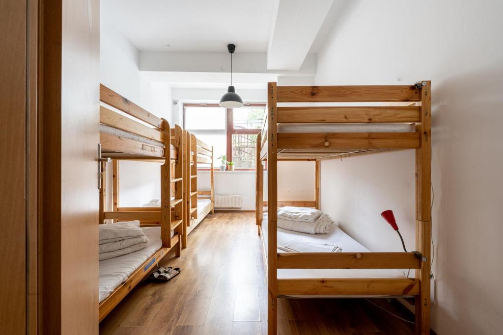 Posteľ alebo postele v izbe v ubytovaní Target Hostel
