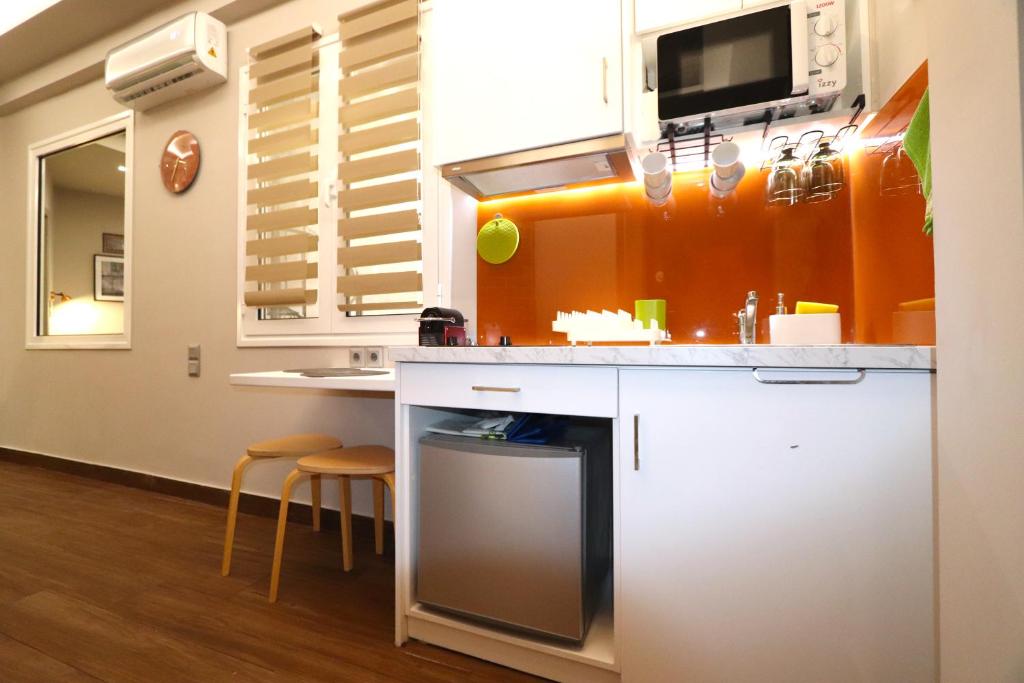 Modern Studio in Vibrant Kolonaki Area - 9