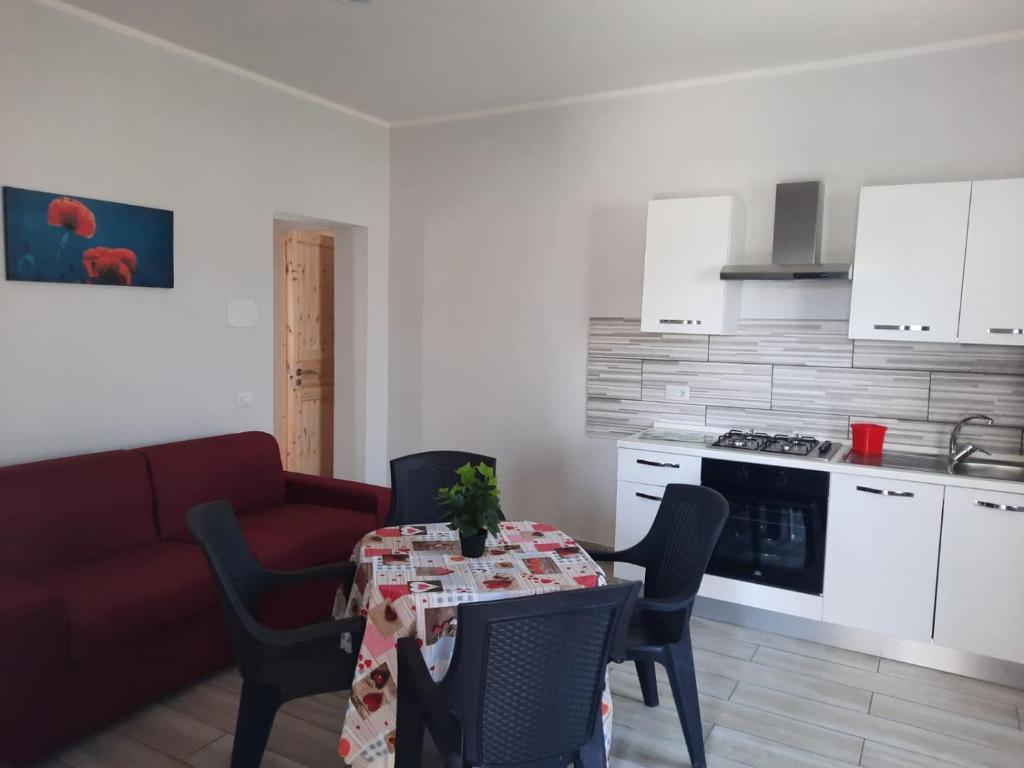 Kuchyň nebo kuchyňský kout v ubytování Villa MIRIAM