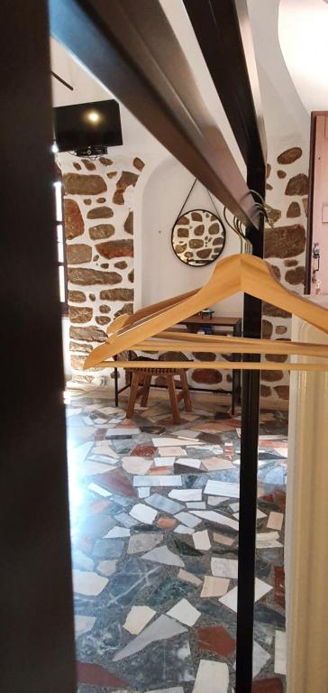 Petrino Vessa - Quarto Duplo Com Vista Para O Jardim