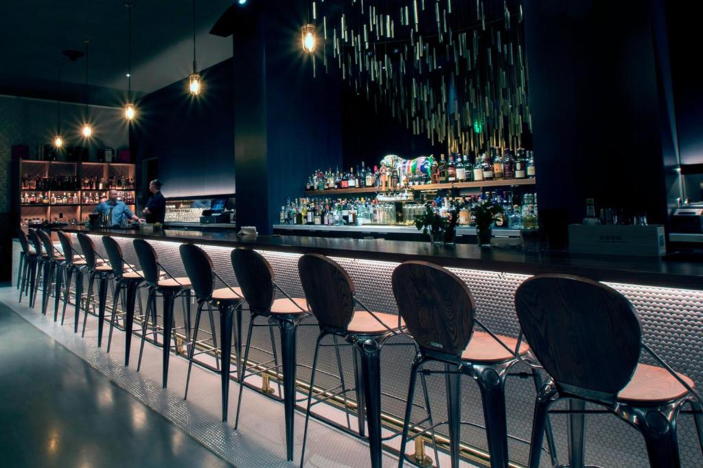 Lounge nebo bar v ubytování W Bellevue