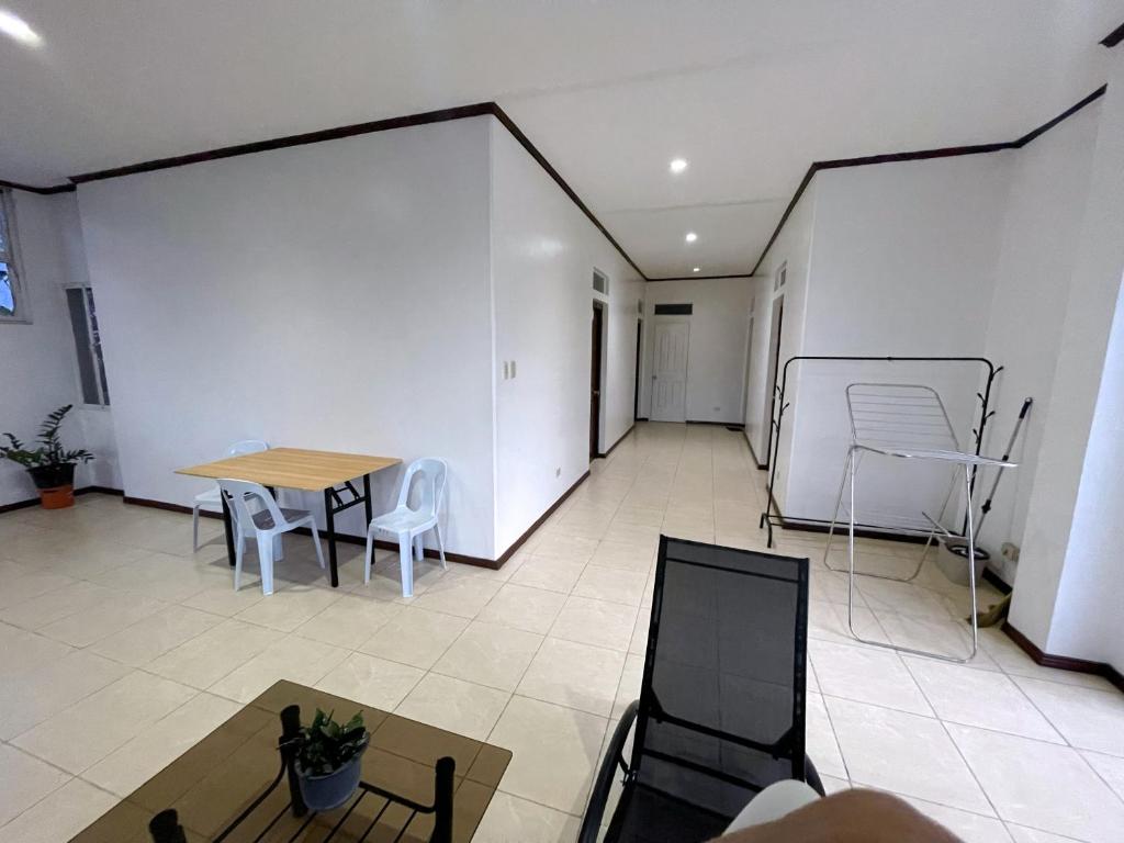 Best Inn Lahug的休息区