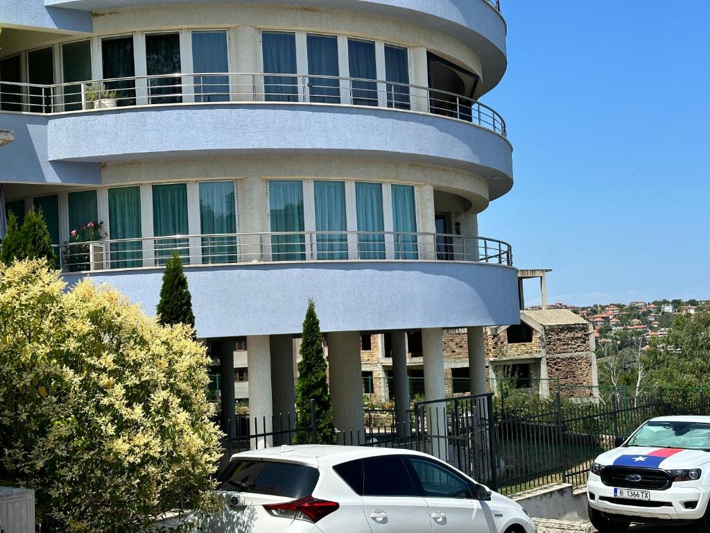 Sun Gates Byala - One-Bedroom Apartment