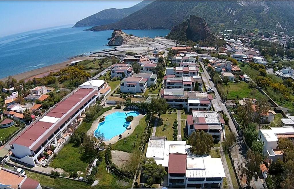 an aerial view of a resort next to the ocean at Il Caimano bed & breakfast in Vulcano