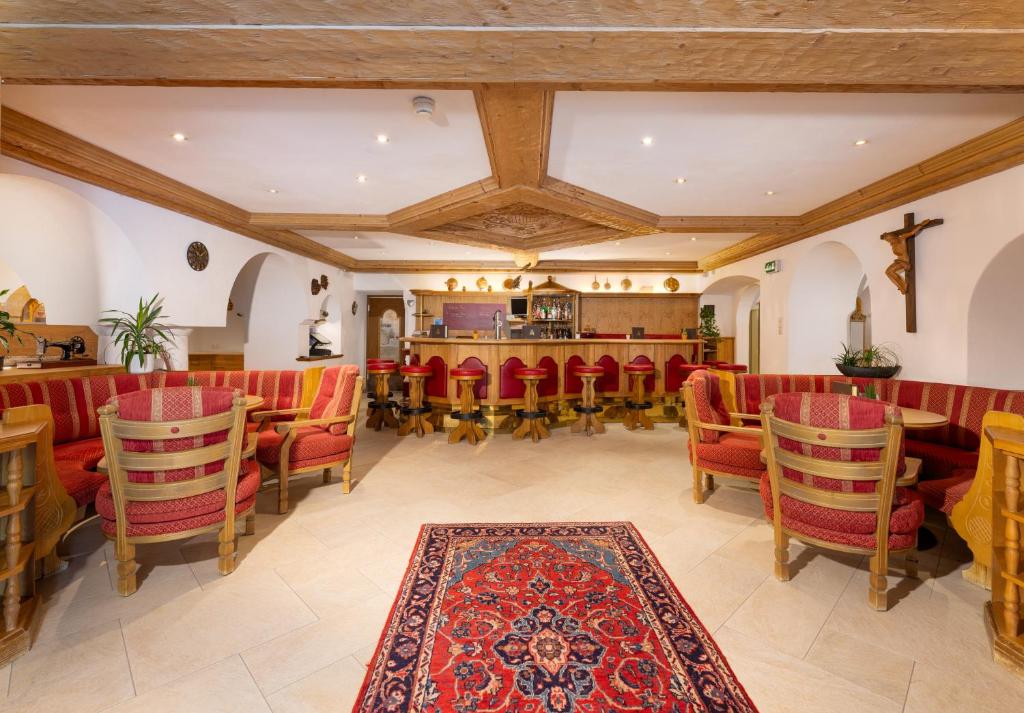 Posezení v ubytování Hotel Schwarzer Adler