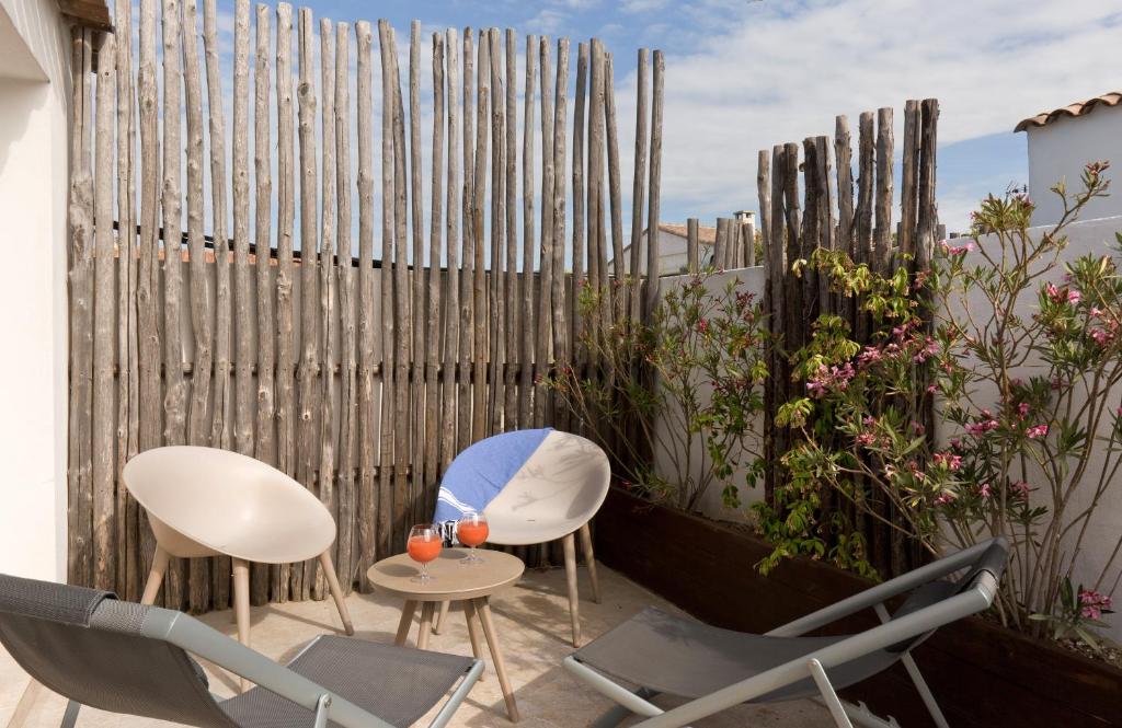 Balkón nebo terasa v ubytování Vila De La Mar & Spa