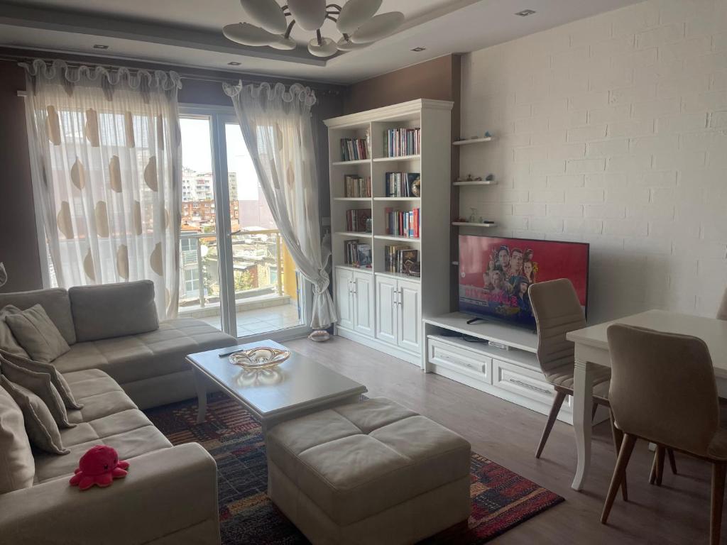 Anna's Apartment 2 - Image 2