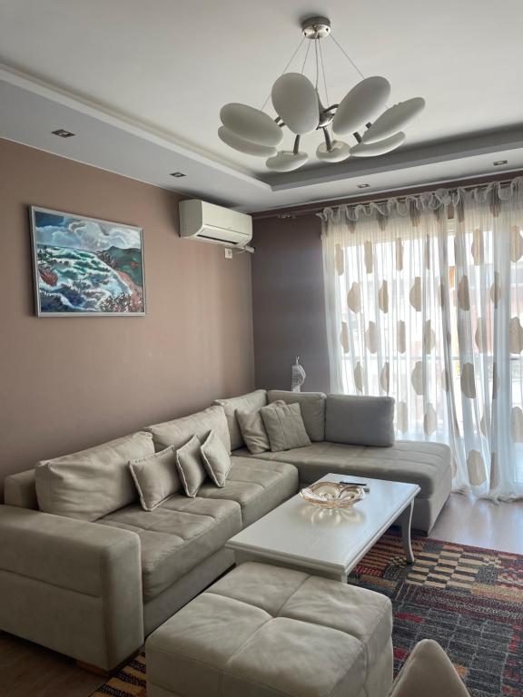 Anna's Apartment 2 - Image 7