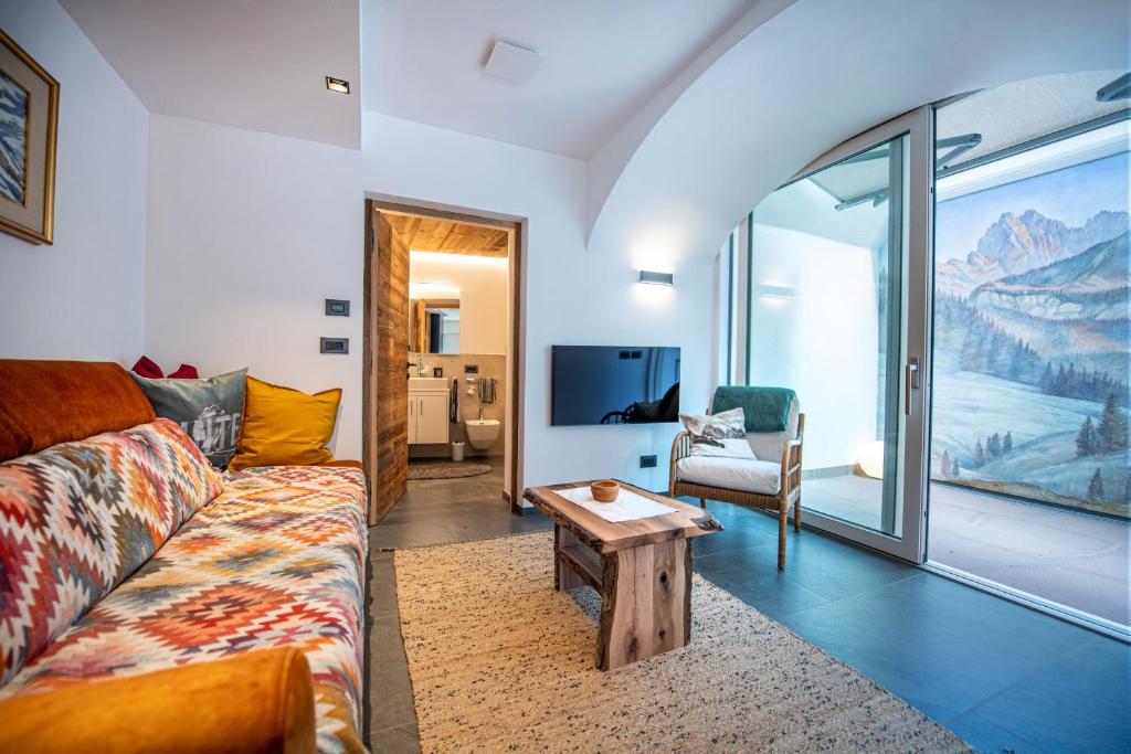 A seating area at Apartments Smidl