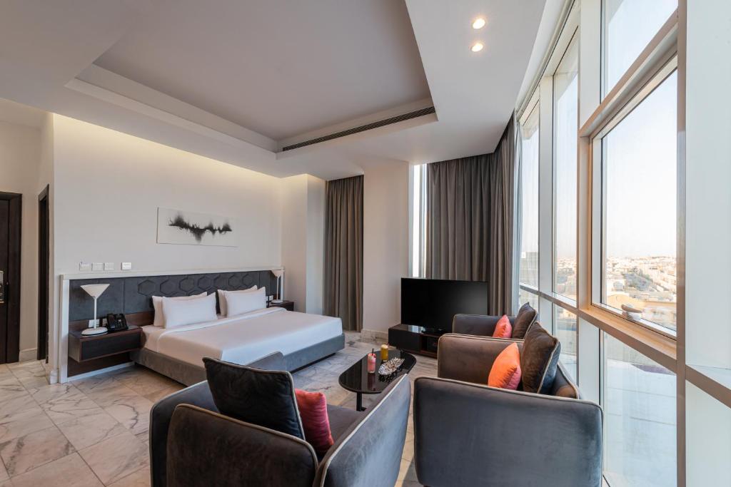 NOVOTEL الرياض الصحافة