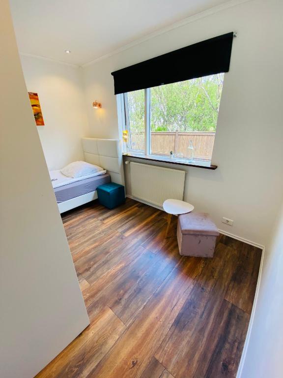 Postel nebo postele na pokoji v ubytování Easy Stay