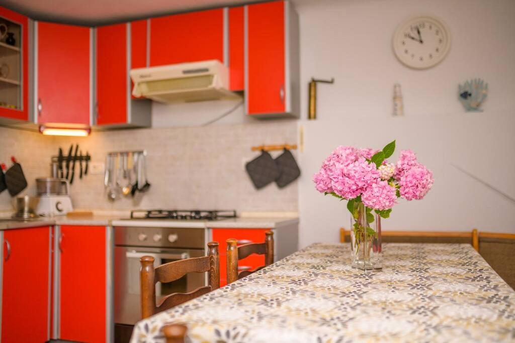 Kuchyň nebo kuchyňský kout v ubytování House Casa Nori