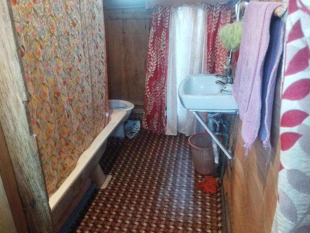 Fotografie z fotogalerie ubytování Pana 4 Boat House v destinaci Šrínagar