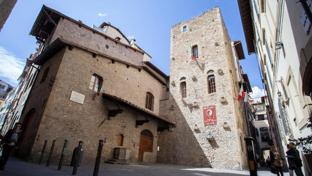 Le Torri by Dimora Collection - 18th-Century Palazzo Suites in Florence - Adults Only - Three-Bedroom Apartment