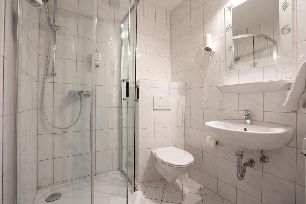 Koupelna v ubytování Hotel Zum Prinzen Sinsheim