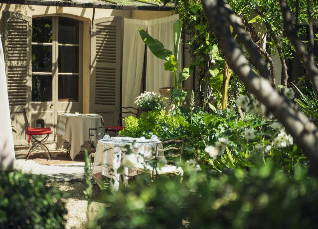 Zahrada ubytování Les Jardins de Baracane