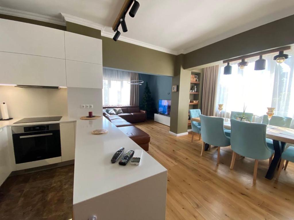 Gran Sea Capital Varna - Apartment top central