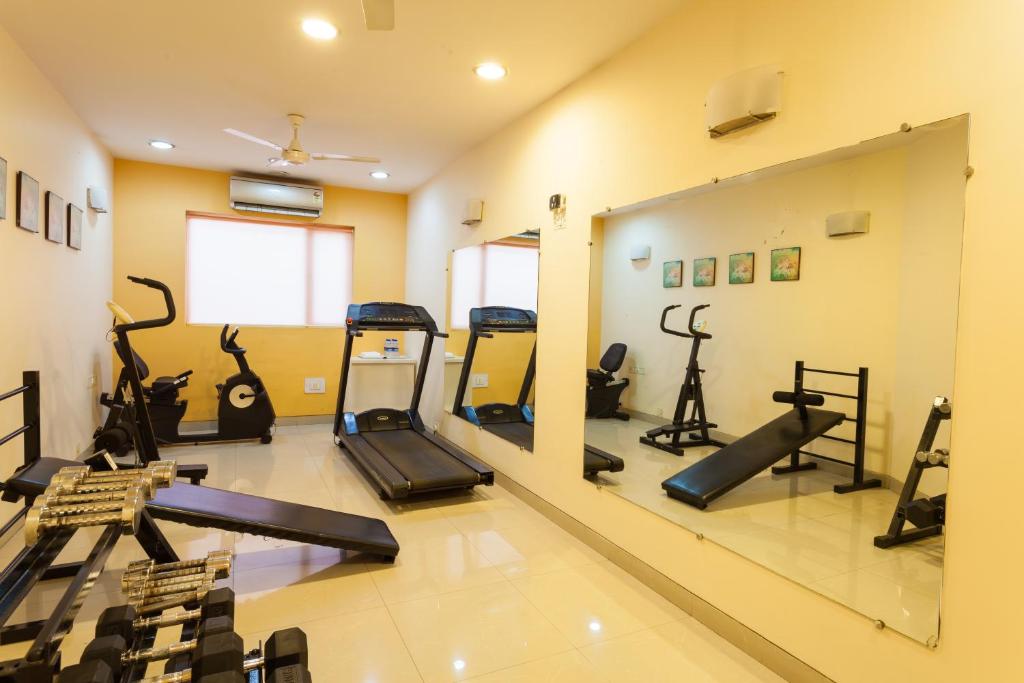 Fitness centrum a/nebo fitness zařízení v ubytování Ginger Nashik