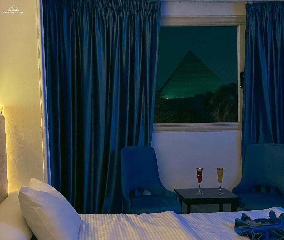 PANORAMA view pyramids - 16