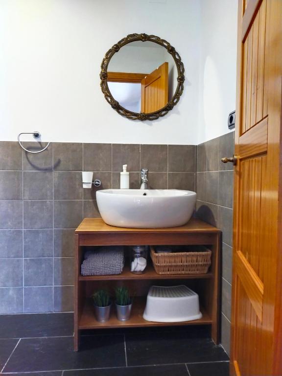 Koupelna v ubytování Preciosa casa grande con patio en Sevilla 8PAX