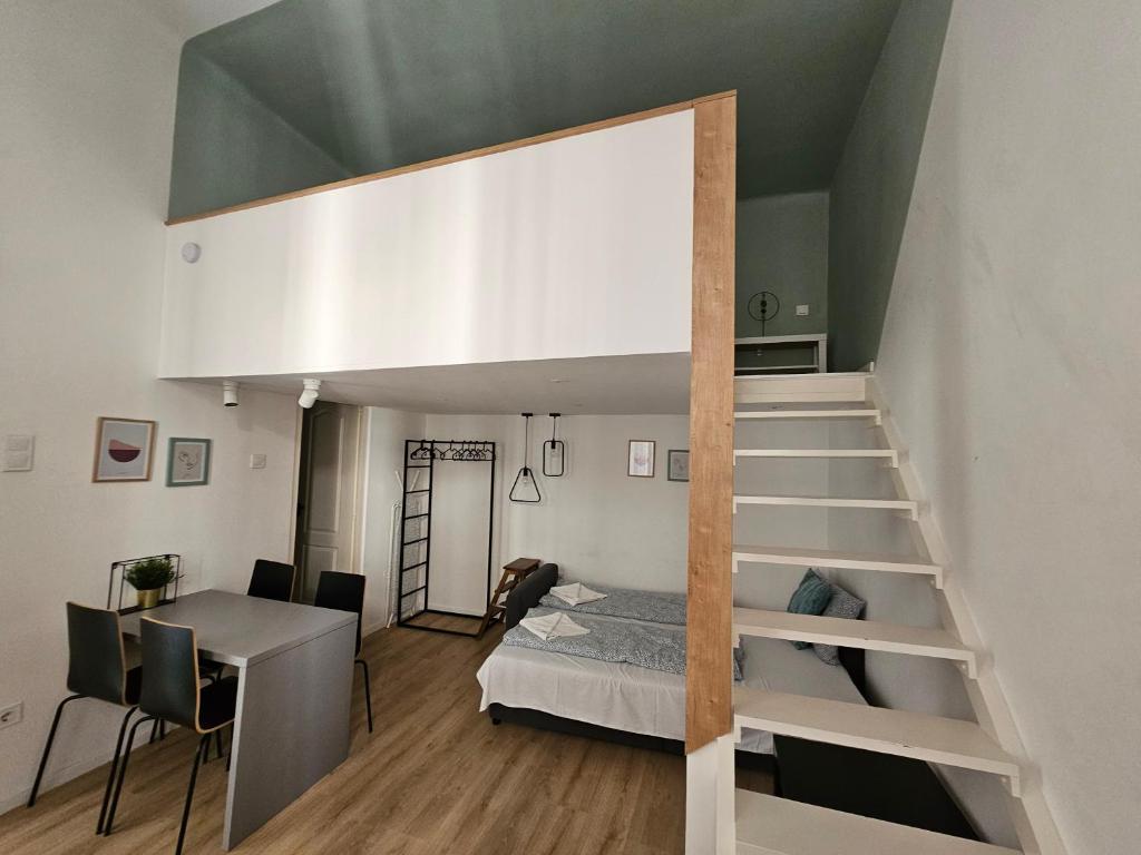 Posteľ alebo postele v izbe v ubytovaní Stylish Suite WestEnd