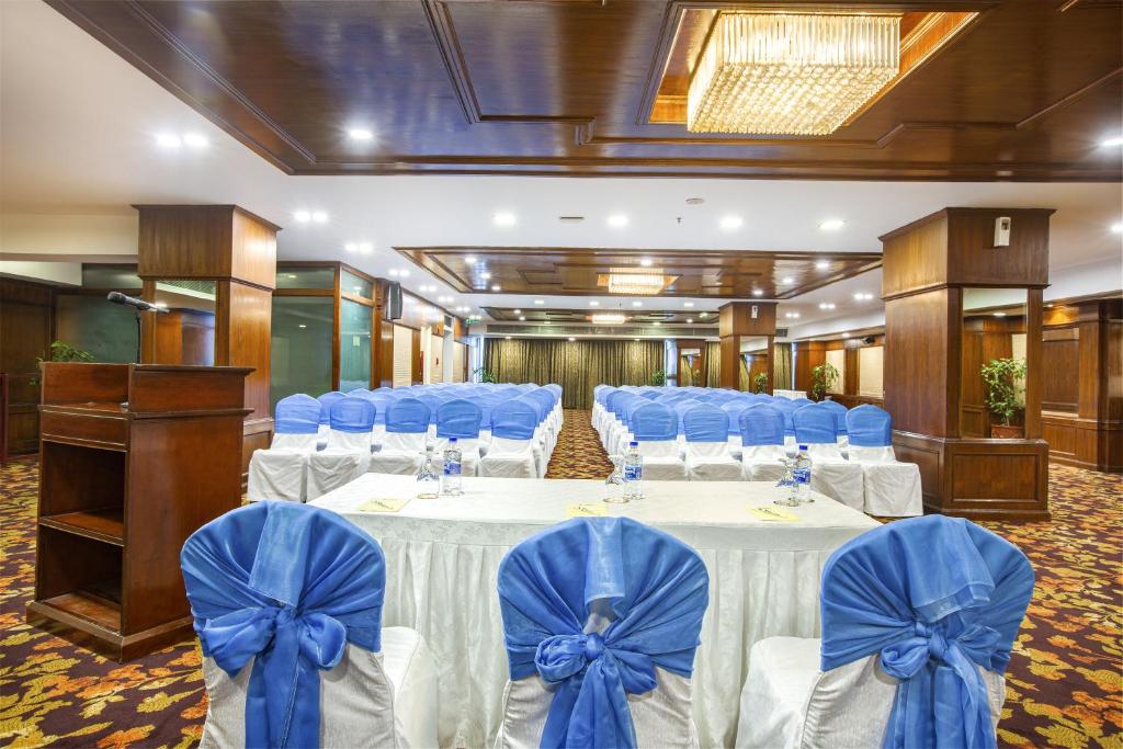 Hotel Sarina photo