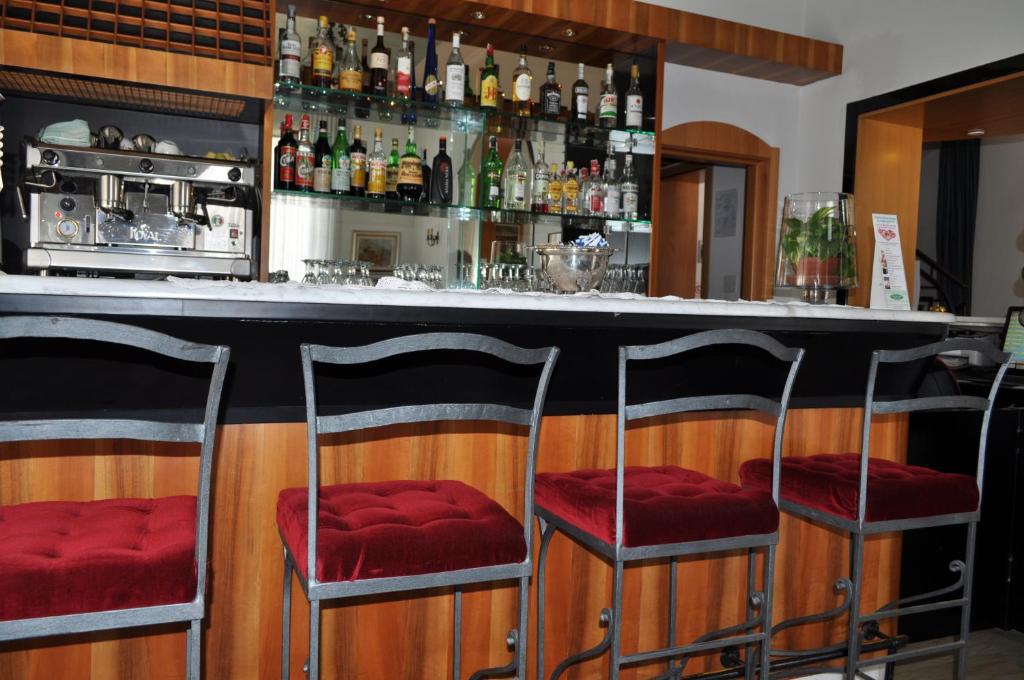 Lounge nebo bar v ubytování Esedra Hotel
