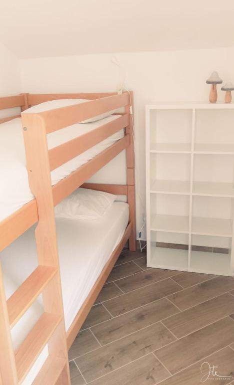 Postel nebo postele na pokoji v ubytování Apartmani Matiša